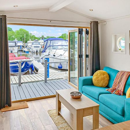 York Marina Hotel Naburn Exterior photo